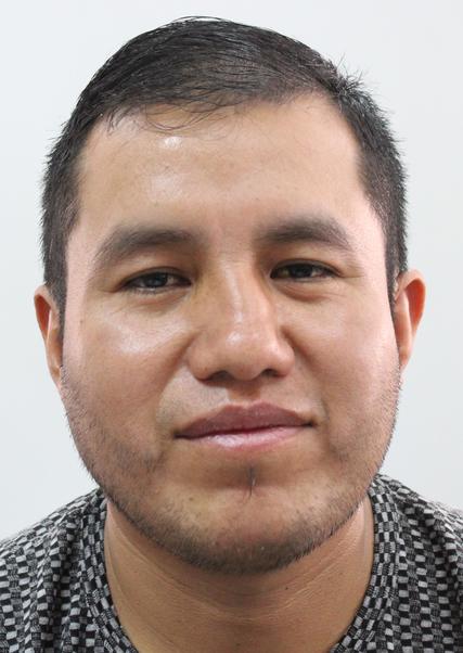 ROBERTO NEIL AGUIRRE VIGILIO