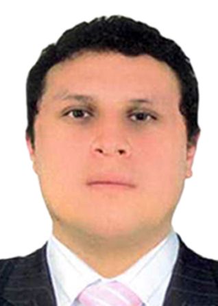 CARLOS EDUARDO VILCAHUAMAN DE LA CRUZ