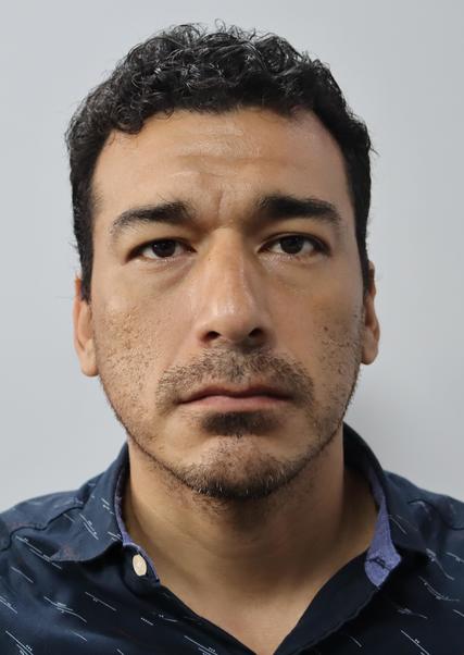 CARLOS YAMPIER OLAVARRIA SAAVEDRA