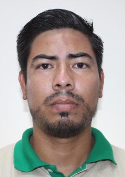 CESAR NEYZER FLORES VELA