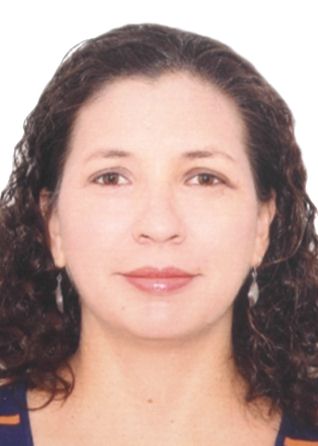 CAROLINA CALAMBROGIO CORREA